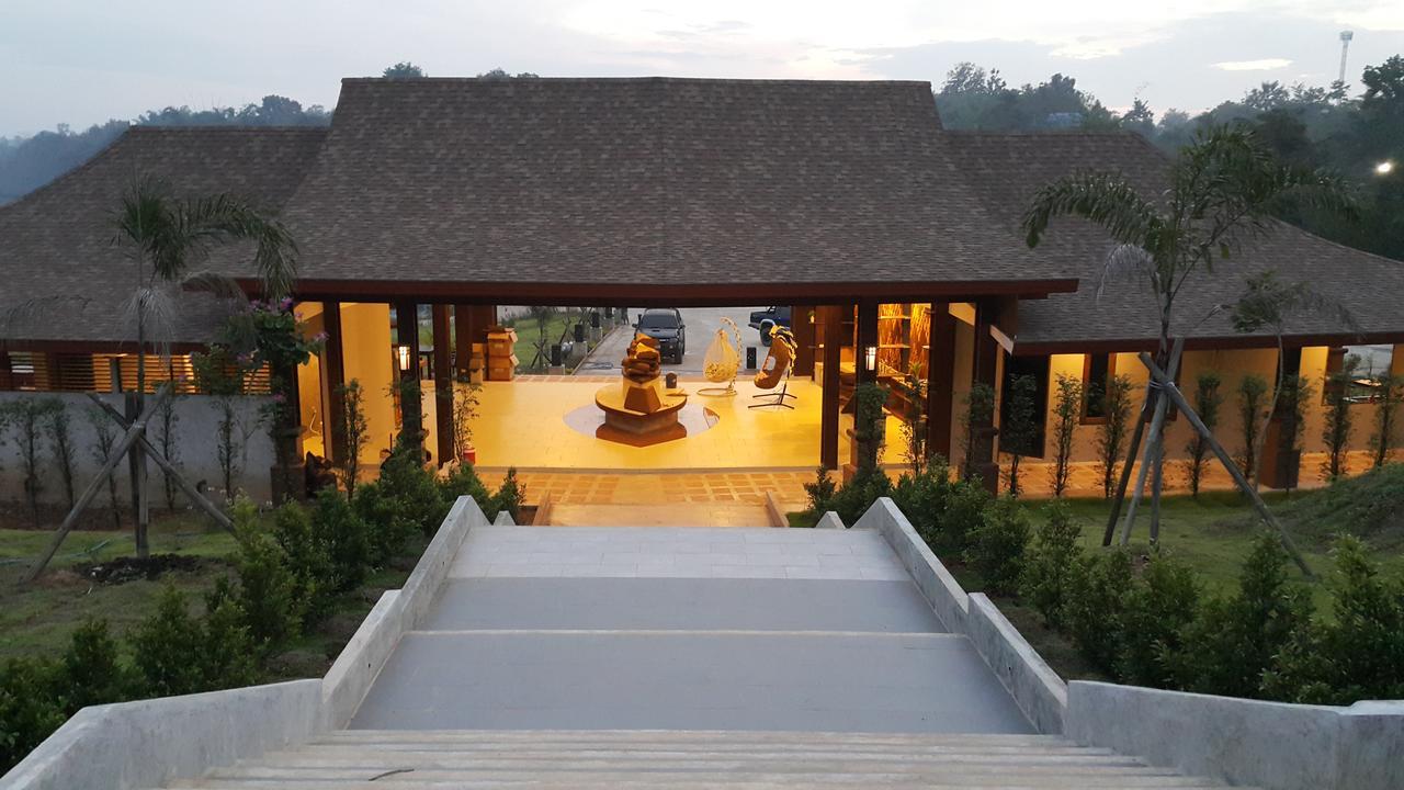 Phu Chom Mork Resort Sangkhla Buri Bagian luar foto